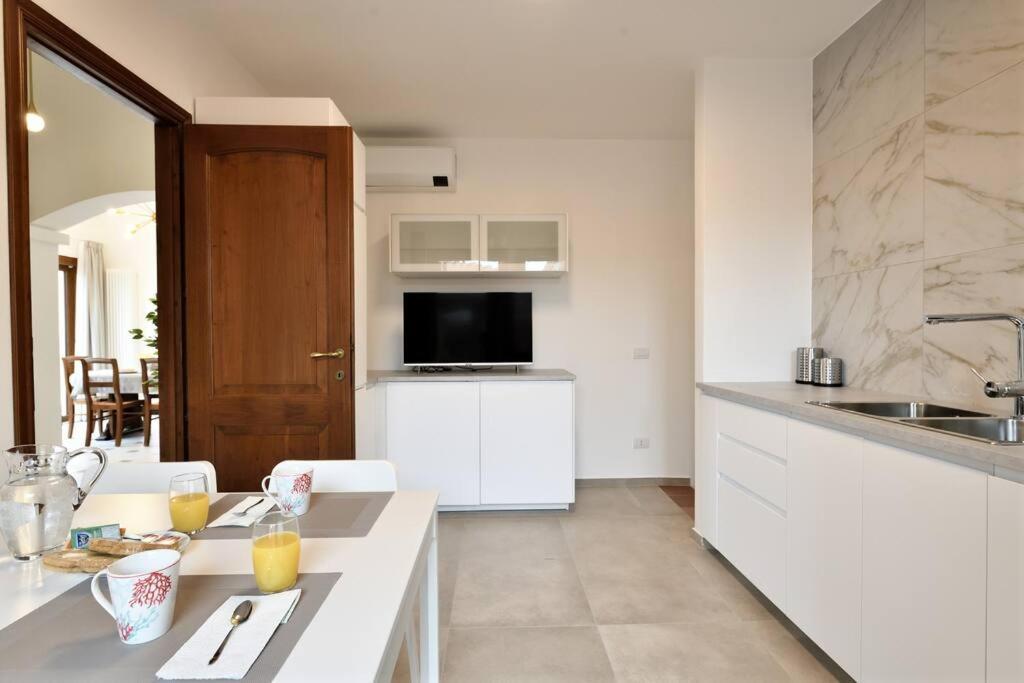 Amazing View - Exclusive Apartment Portu Frailis アルバタクス エクステリア 写真